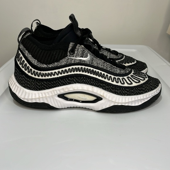 NIKE Men's Basketball Shoes Size 10 Cosmic Unity 3 Style# DV2757-002 Court Sport - Picture 16 of 16